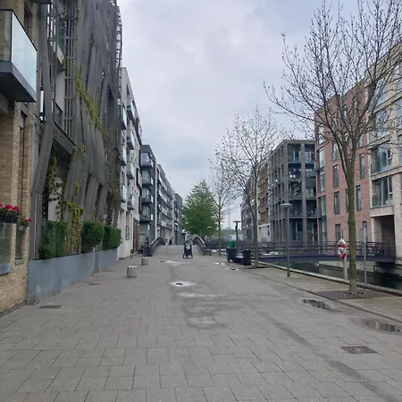 Apartment With Amazing Water View *